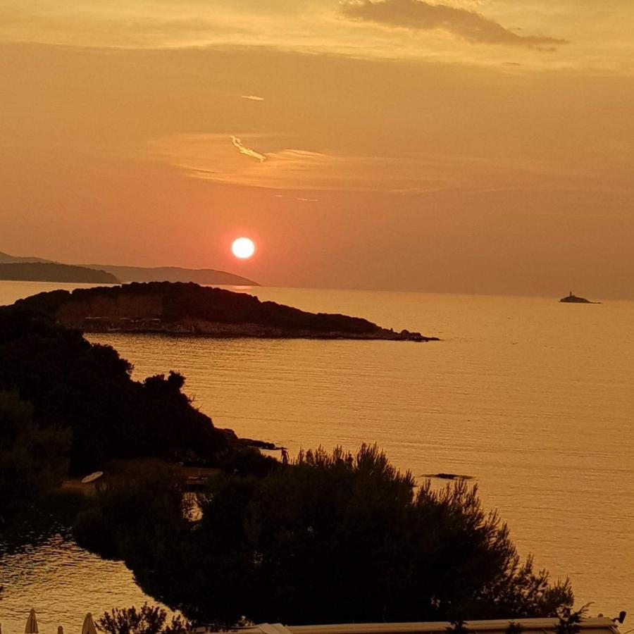 Vila Oscar Ksamil Esterno foto